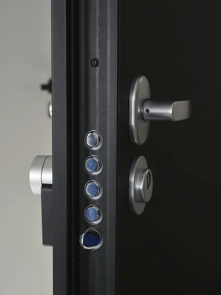 Imgi 2 Closeup On Multipoint Security Lock 600nw 2353615419